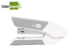 Agrafador Liderpapel com oferta de saca-agrafes e caixa com 100 unidades. Agrafes 22/6 24/6. Capacidade 20 folhas. Cor cinza