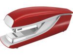 Agrafador Petrus 236. Cor vermelho. Capacidade 30 folhas.