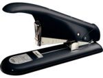 Agrafador Rapid Classic Hd9. Cor preta. Capacidade 110 folhas. Usa agrafes 9/8-14.