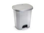 Contentor de Plástico Plasticforte com pedal. Capacidade 27 litros, tamanho 380X320X450 mm. Cor prata.