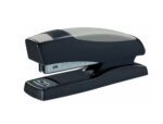 Agrafador Petrus 435 Golf. Capacidade 30 folhas. Cor cinza.