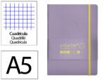 Caderno com Elástico Antartik capa mole roxo e amarelo. Formato A5, com 100 folhas quadrículadas, gramagem 80 grs.