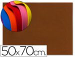 Goma Eva Liderpapel, formato 50X70 cm. 60 gr. com 1,5 mm. de espessura. Cor castanho.