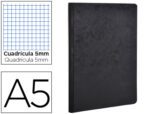 Caderno Clairefontaine capa cartolina. Formato A5 quadrículado 5 mm. Com 96 folhas, cor preto.