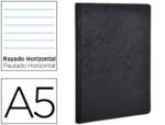 Caderno Clairefontaine capa cartolina. Formato A5 pautado 5 mm. Com 96 folhas, cor preto.